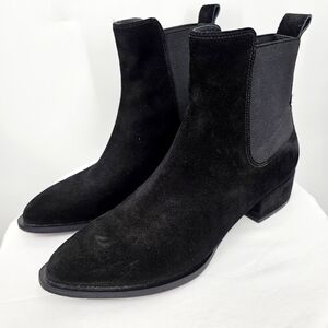 Vince Black Suede Chelsea Ankle Boots Women’s Size 7 Slip-On Block Heel